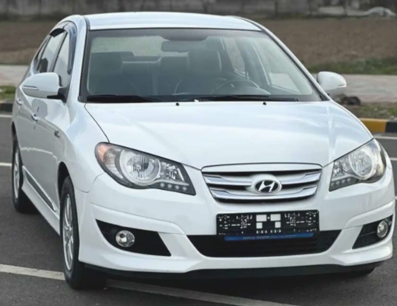 Лобовое стекло от Hyundai Avante